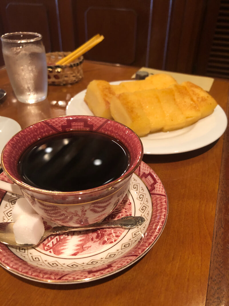 嵐山で手軽にしっかり美味しいおしゃれなカフェランチ レトロな喫茶店ヤマモトで